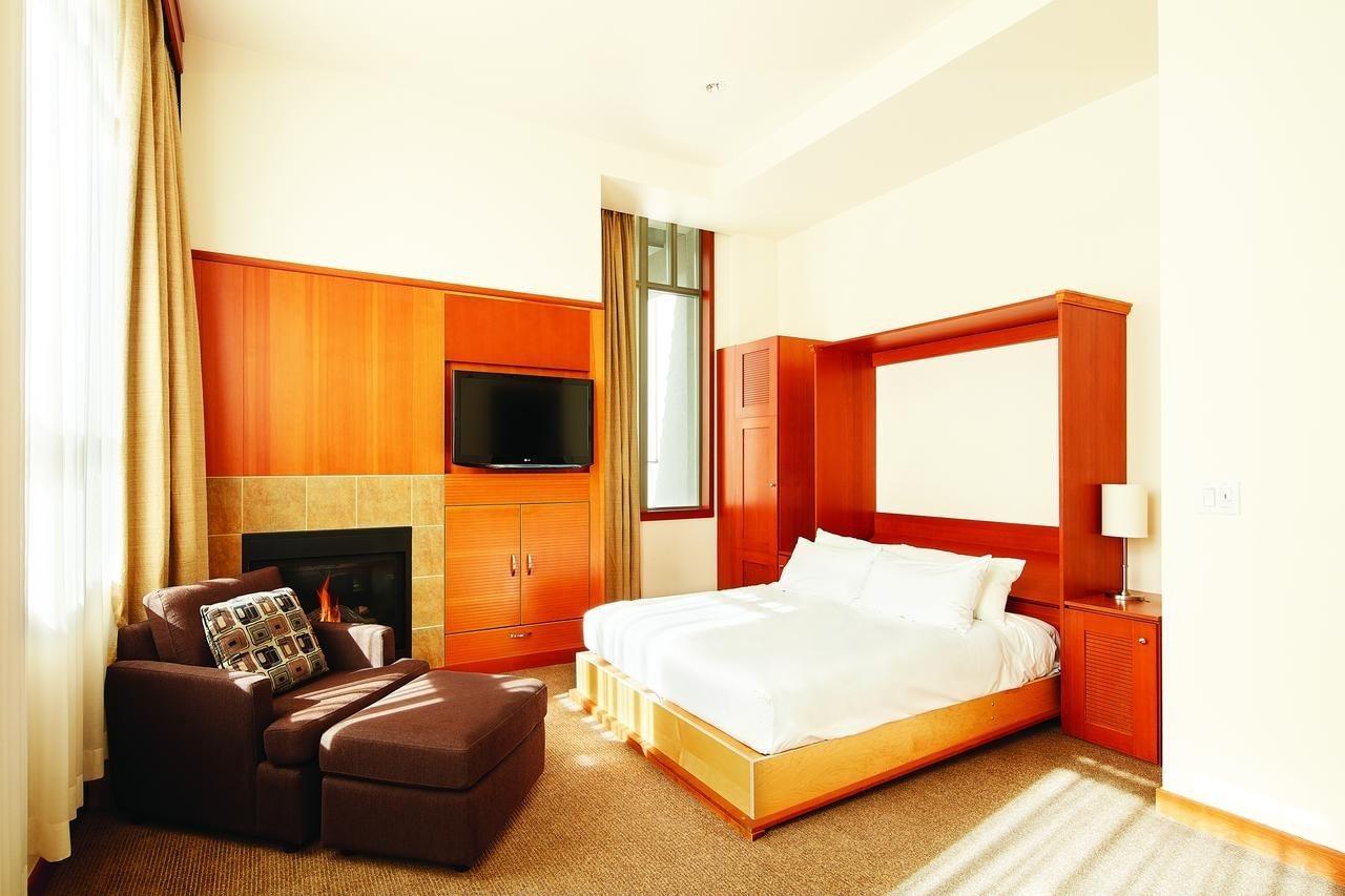 Pan Pacific Whistler Village Centre Bagian luar foto