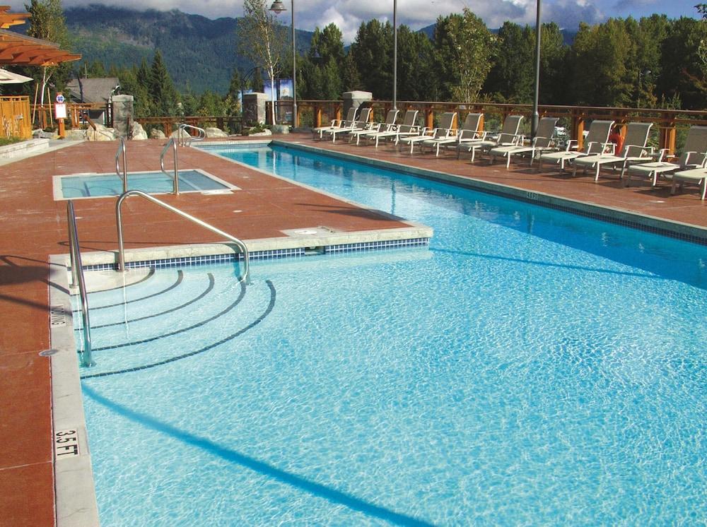 Pan Pacific Whistler Village Centre Bagian luar foto
