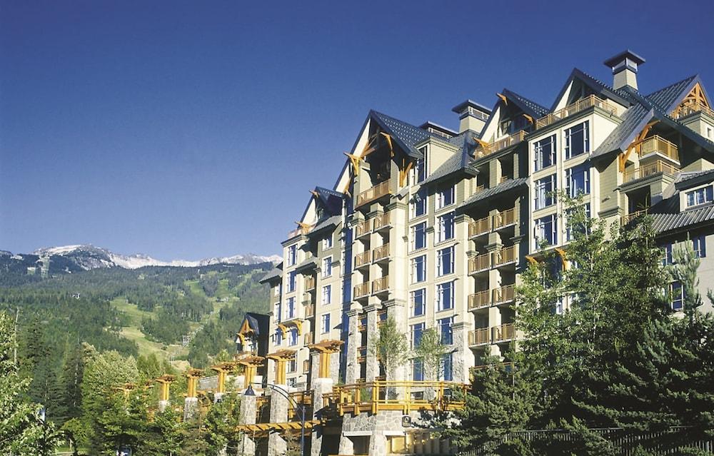 Pan Pacific Whistler Village Centre Bagian luar foto