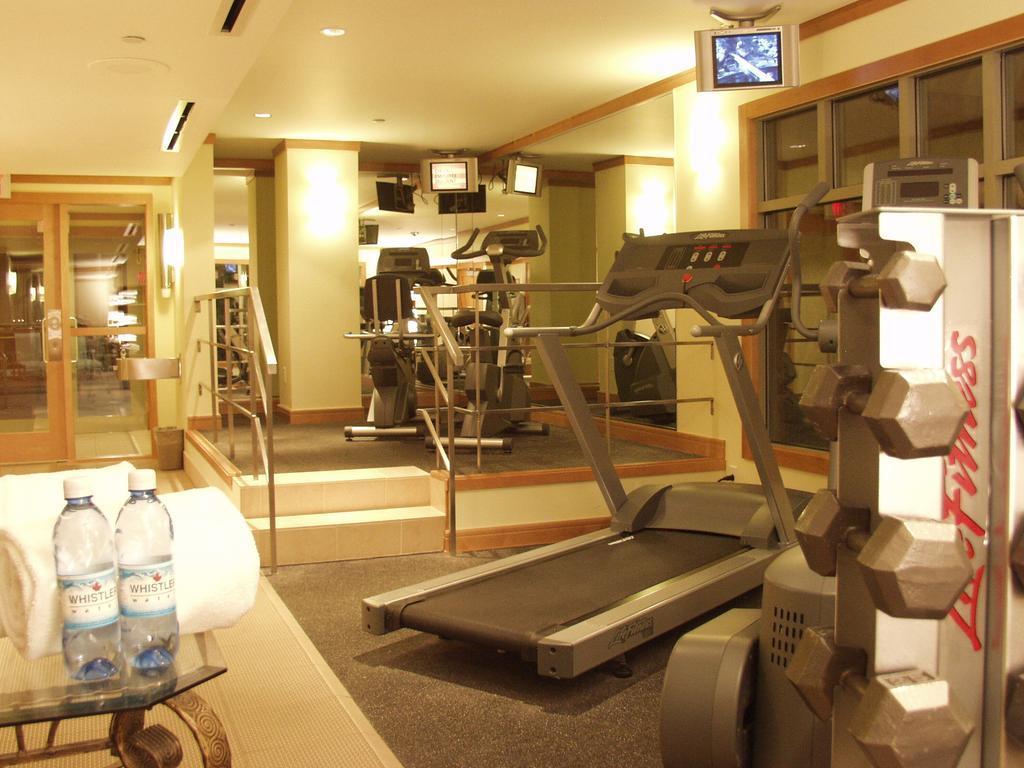 Pan Pacific Whistler Village Centre Bagian luar foto