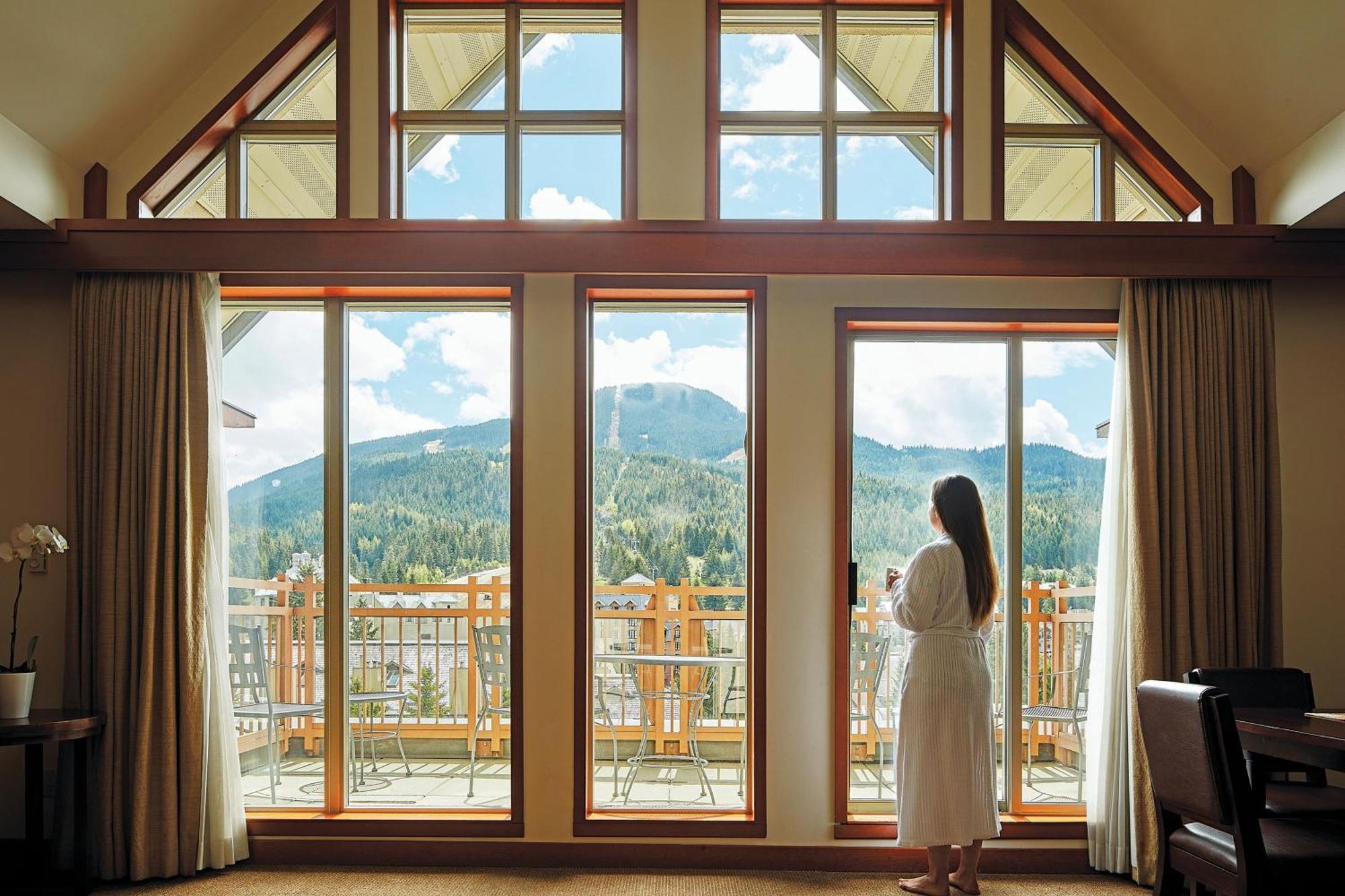 Pan Pacific Whistler Village Centre Bagian luar foto