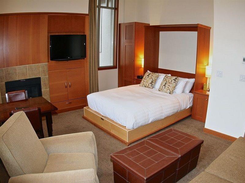 Pan Pacific Whistler Village Centre Bagian luar foto