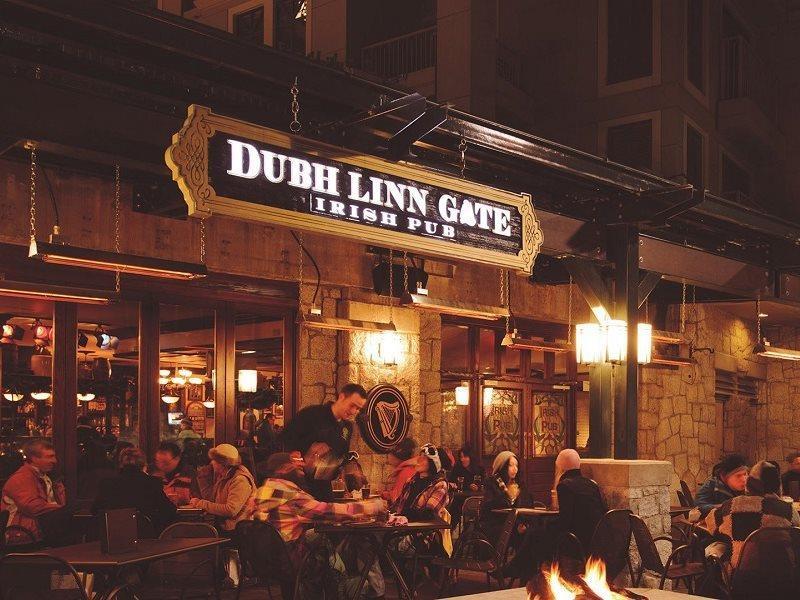 Pan Pacific Whistler Village Centre Bagian luar foto